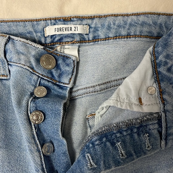 Forever 21 Jeans - Picture 3 of 3